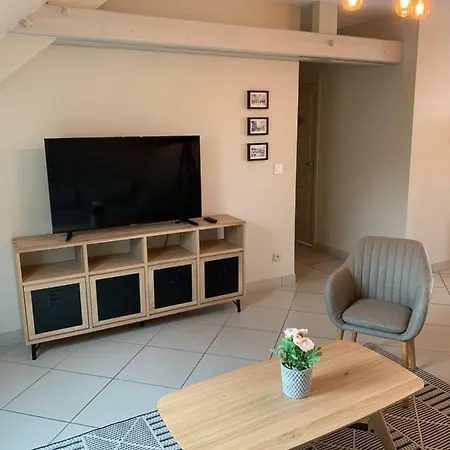 De 70 M2 Bien Situe A Sur Apartmán *