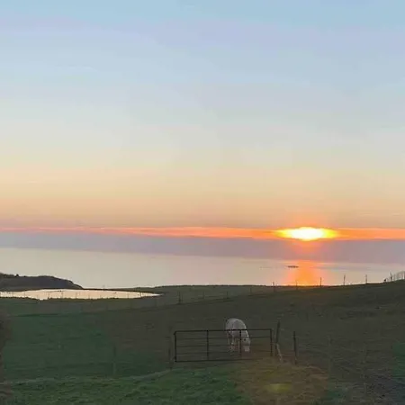 De 70 M2 Bien Situe A Sur דירה