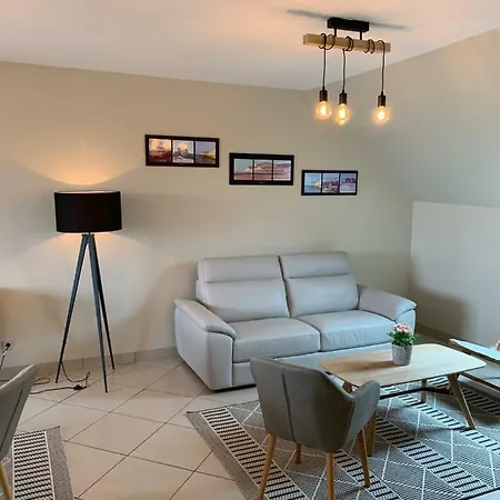 De 70 M2 Bien Situe A Sur * בולון-סור-מאר