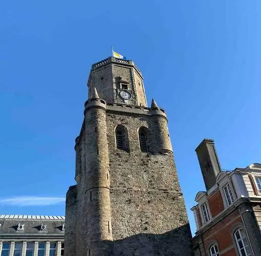 De 70 M2 Bien Situe A Sur